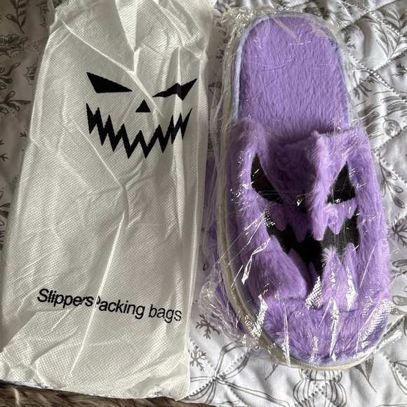 Purple Fuzzy Halloween Slippers - Picture 1 of 1